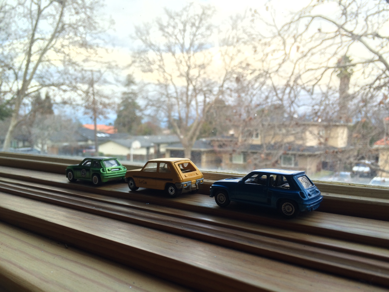 Illustration for article titled French Friday: Renault 5's in all Different Flavors